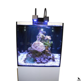  Cubicus Qube CF 135L vr.podstavca